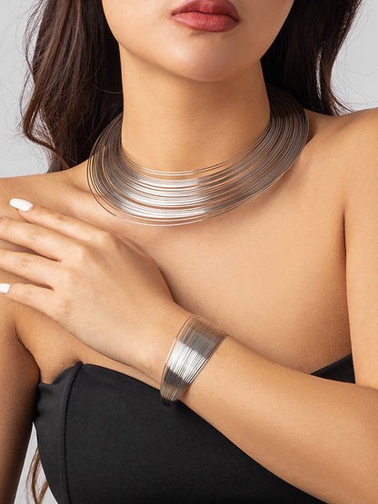Effortlessly Elegant Garment with a Timeless Design