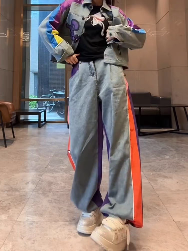 Classic Vintage Pants with a Flattering Fit
