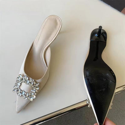 Classic Vintage & Enduringly Stylish Heels