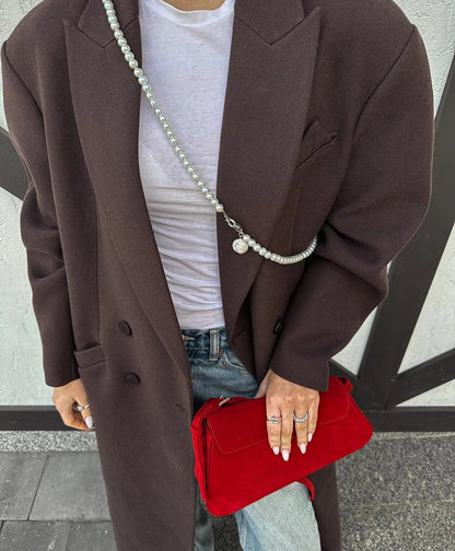 Effortlessly Elegant Coat with a Timeless Design