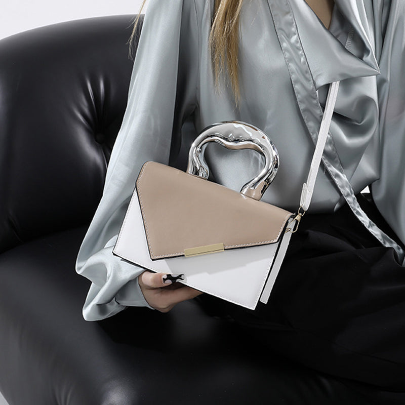 Sophisticated Bag with a Clean Classic Look