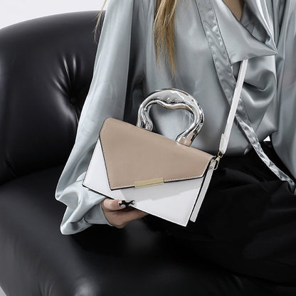Sophisticated Bag with a Clean Classic Look