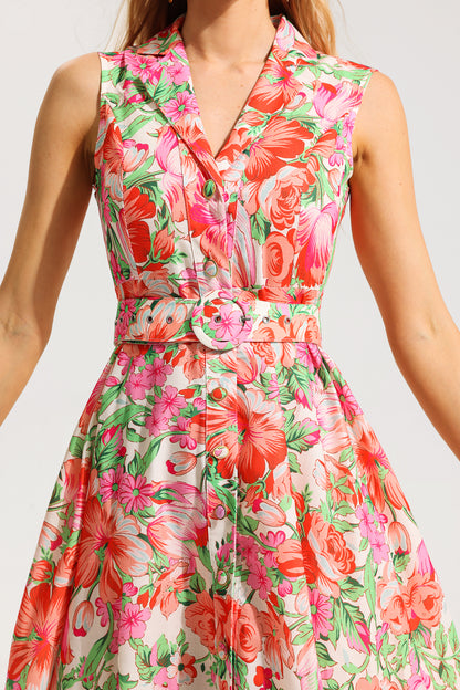 Sophisticated Dress with a Clean Classic Look