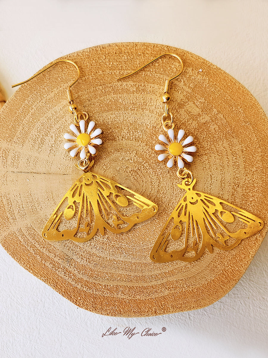 Elegantly Styled Garment for Everyday Wear
