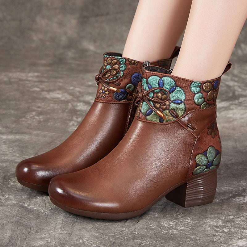 Elegantly Styled Boots for Everyday Wear