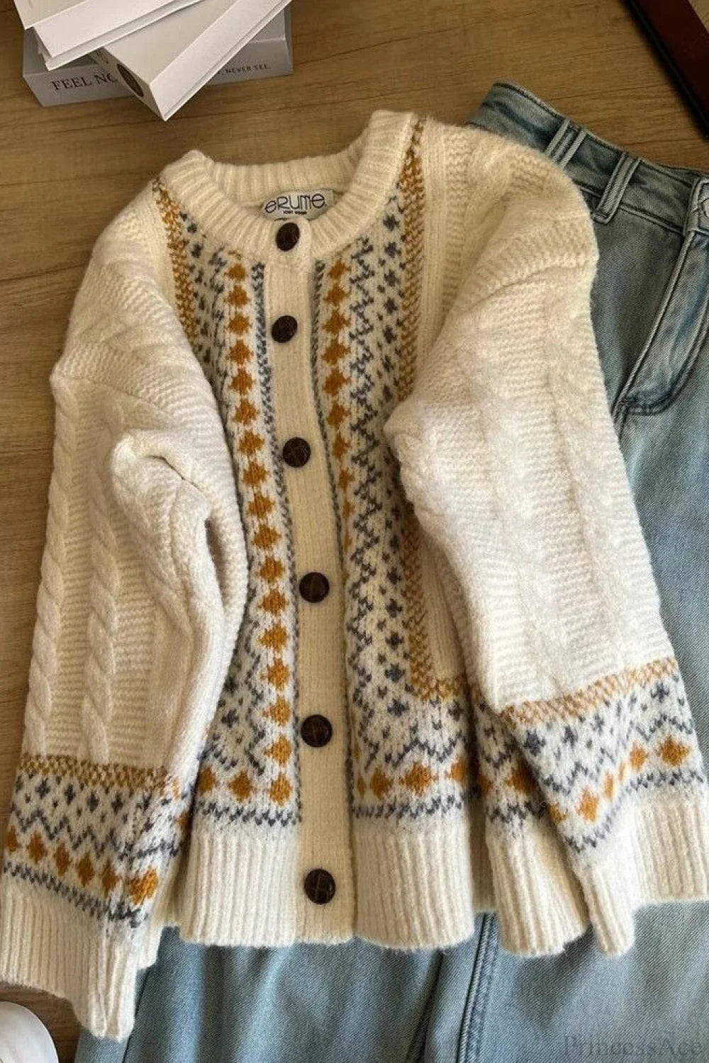 Beautifully Crafted Cardigan in a Classic Style