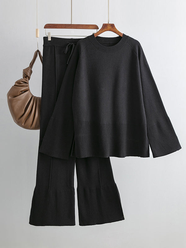 Classic Vintage Sweater with a Flattering Fit