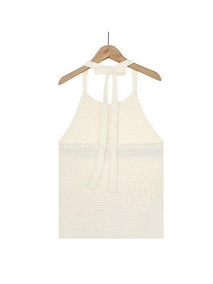 A Vintage Style Top with Delicate Timeless Details
