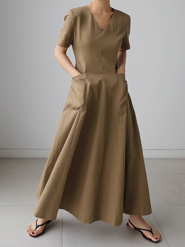 Beautifully Crafted Dress in a Classic Style