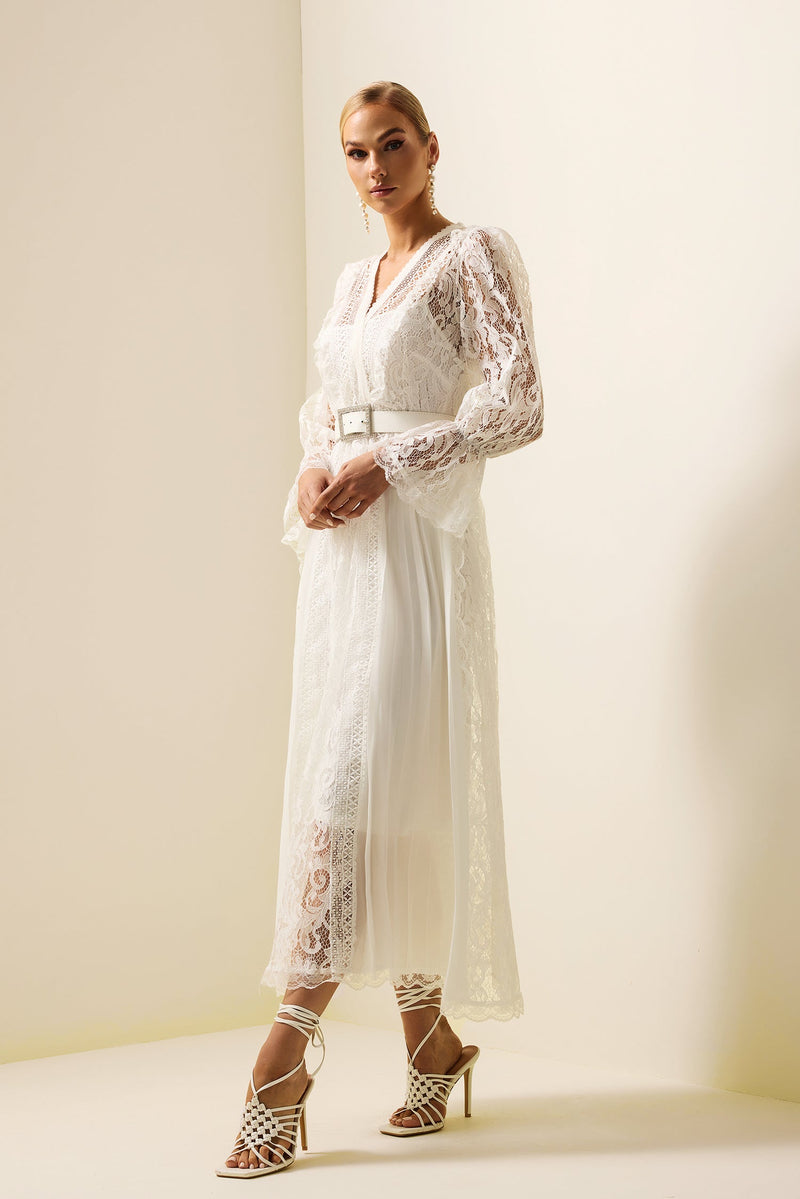 A Vintage Style Dress with Delicate Timeless Details