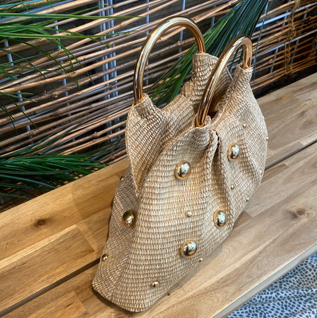 Beautifully Finished Bag in a Timeless Design