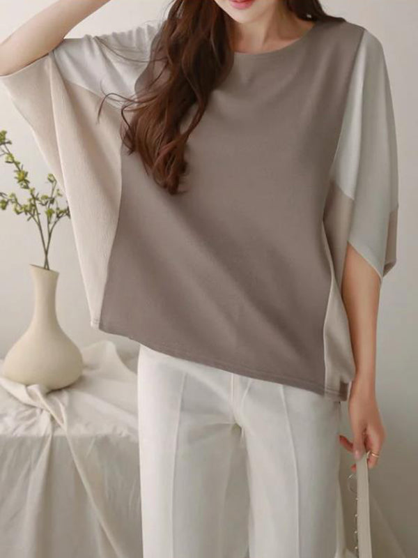 Effortlessly Elegant T-Shirt with a Timeless Design