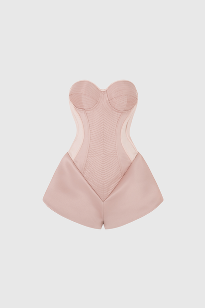 Beautifully Finished Garment in a Timeless Design