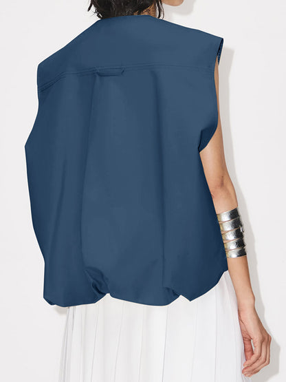 Sophisticated Garment with a Clean Classic Look