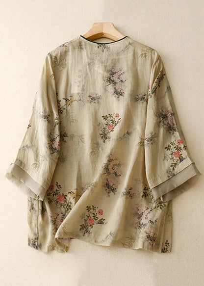 Effortlessly Elegant Blouse with a Timeless Design