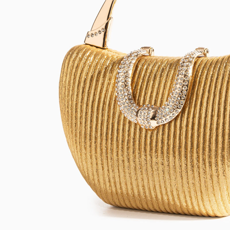 Beautifully Crafted Bag in a Classic Style