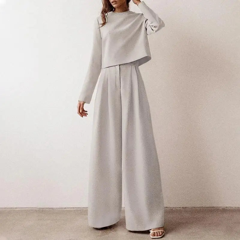 Sophisticated Garment with a Clean Classic Look