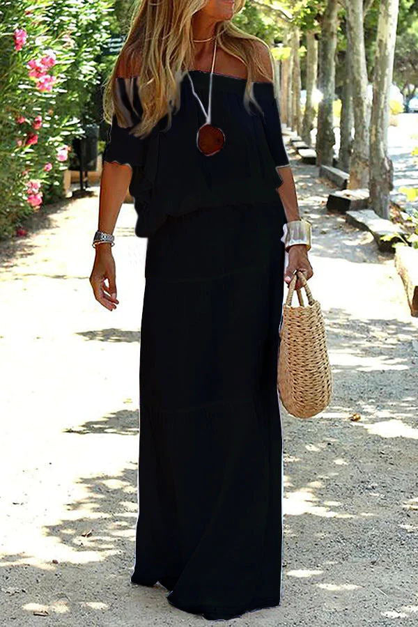 Classic Vintage Dress with a Flattering Fit