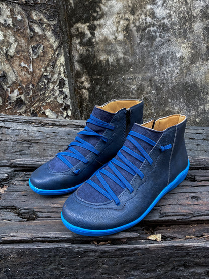 Classic Vintage Boots with a Flattering Fit