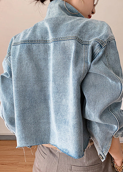 Effortlessly Elegant Coat with a Timeless Design
