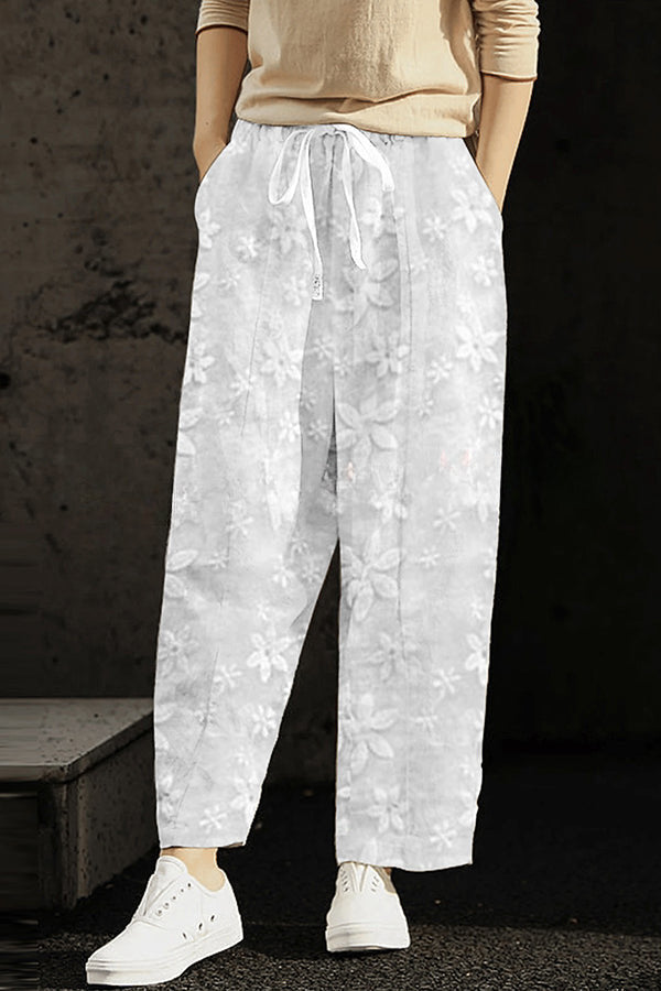 Well Tailored Pants with a Graceful Silhouette
