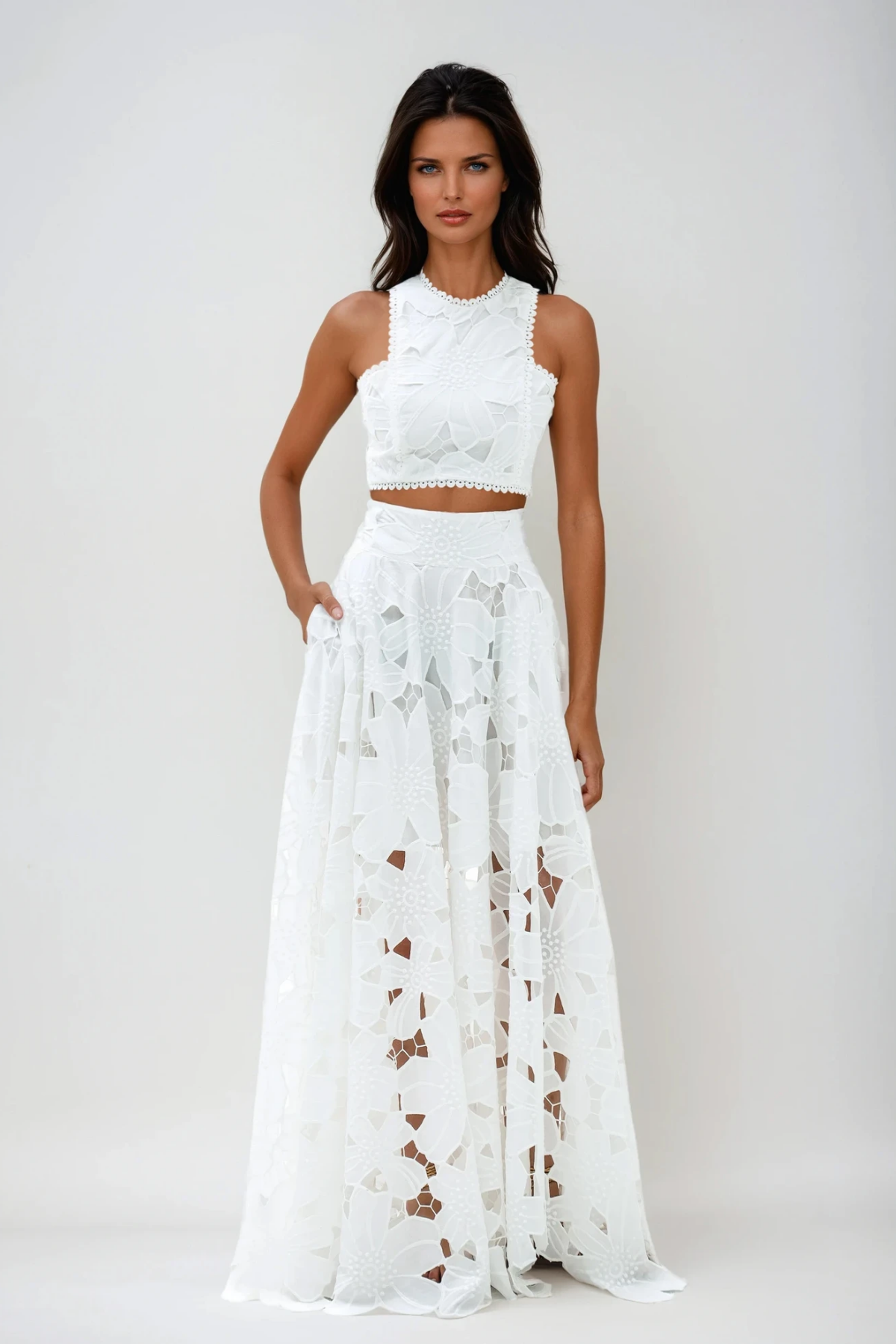 Effortlessly Elegant Garment with a Timeless Design