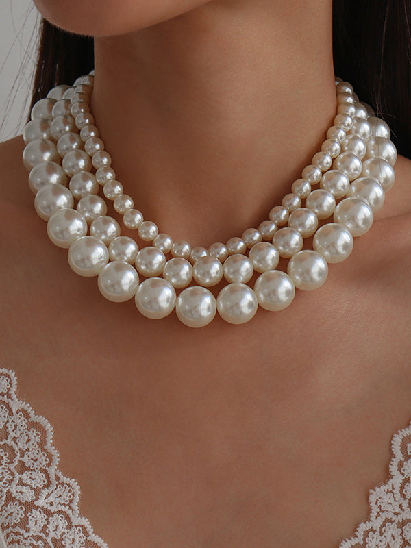 Sophisticated Garment with a Clean Classic Look