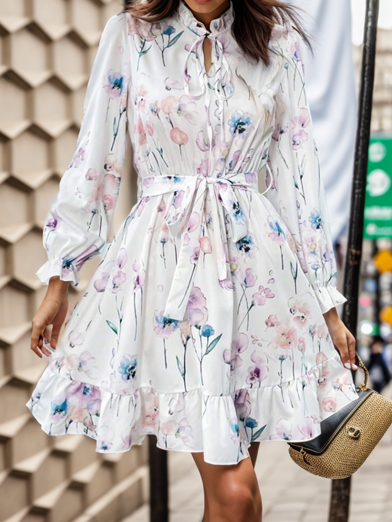 Classic Vintage & Enduringly Stylish Dress
