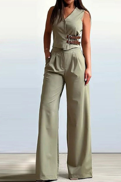 Beautifully Finished Pants in a Timeless Design