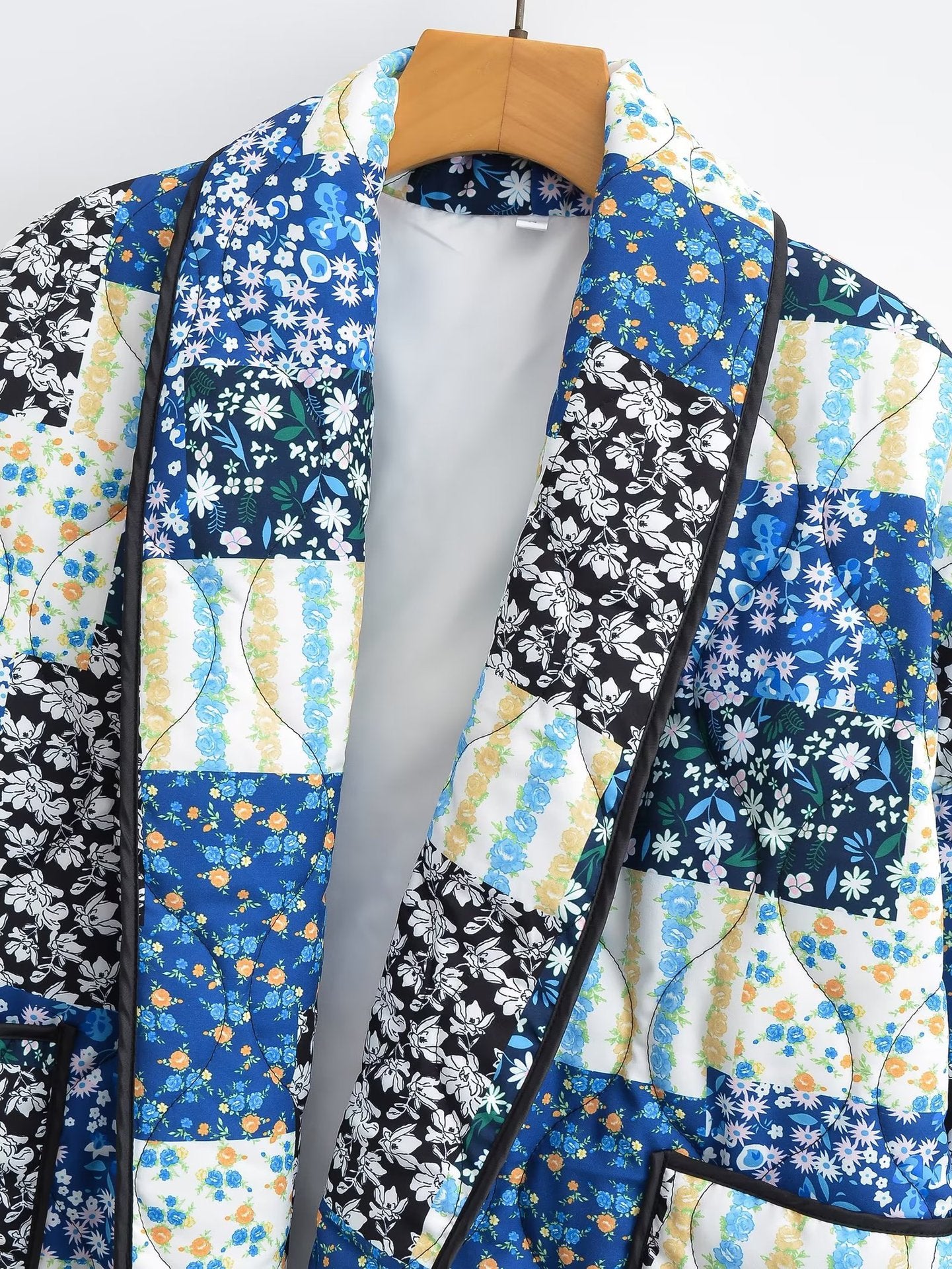 Polished Jacket with an Effortless Classic Look