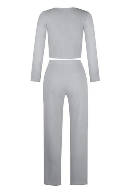 Polished Pants with an Effortless Classic Look