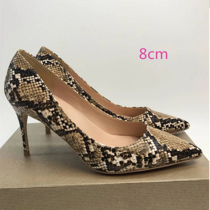 Well Tailored Heels with a Graceful Silhouette