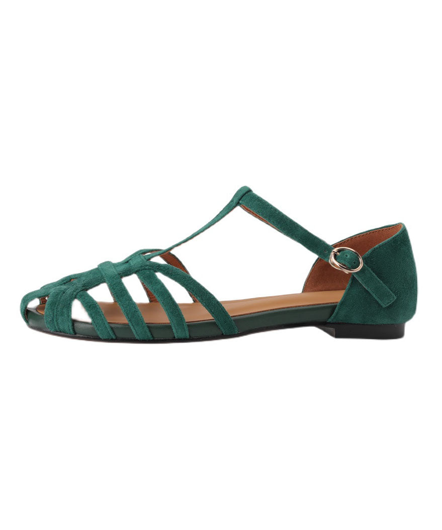 Classic Vintage Sandals with a Flattering Fit