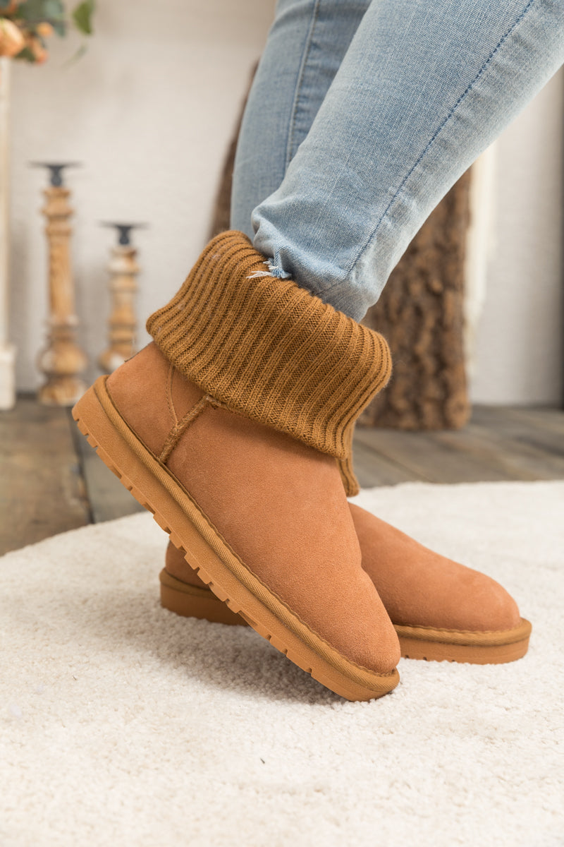 Gracefully Styled Boots for Any Occasion