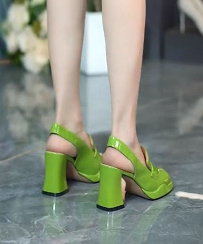 Well Tailored Heels with a Graceful Silhouette