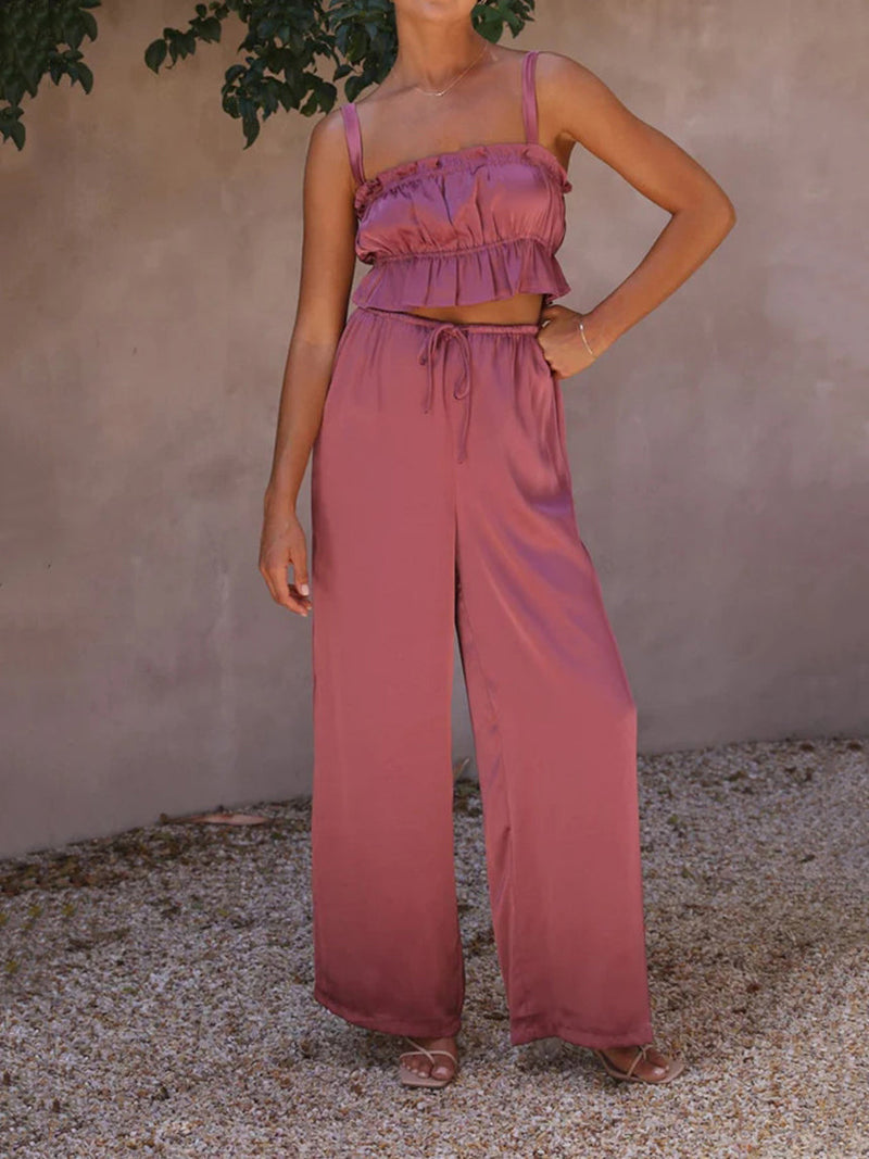 Effortlessly Elegant Garment with a Timeless Design