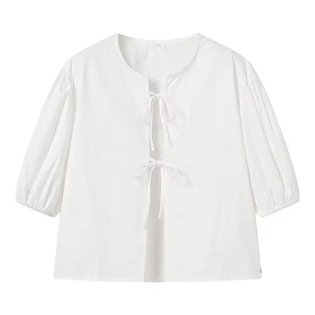 Beautifully Crafted Blouse in a Classic Style