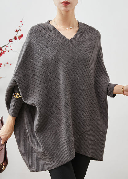 Effortlessly Elegant Top with a Timeless Design