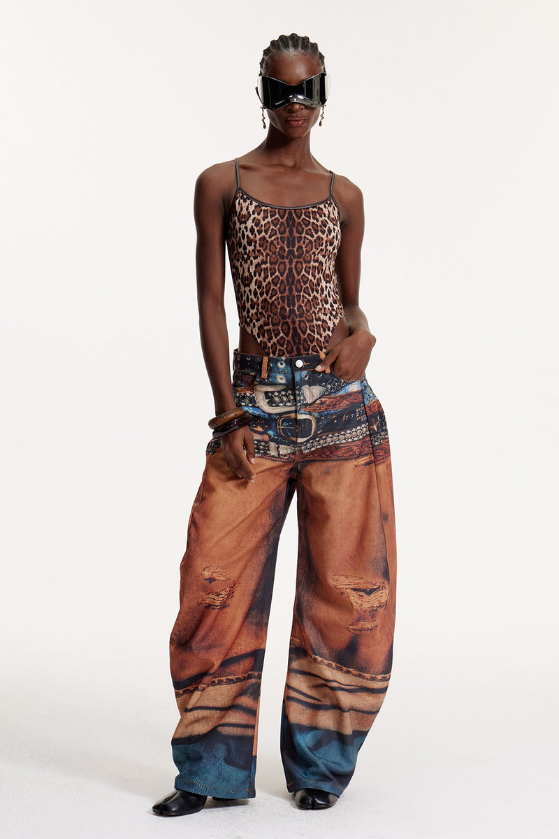 Gracefully Styled Garment for Any Occasion
