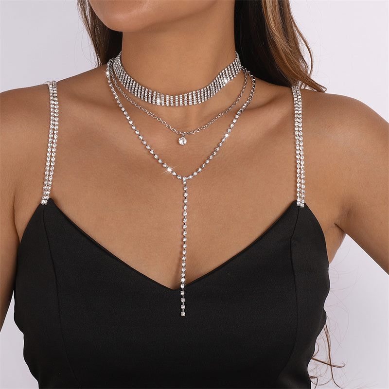 Sophisticated Garment with a Clean Classic Look