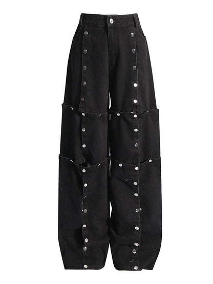 Effortlessly Elegant Pants with a Timeless Design