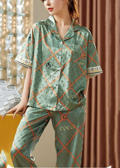 Classic Vintage Garment with a Flattering Fit