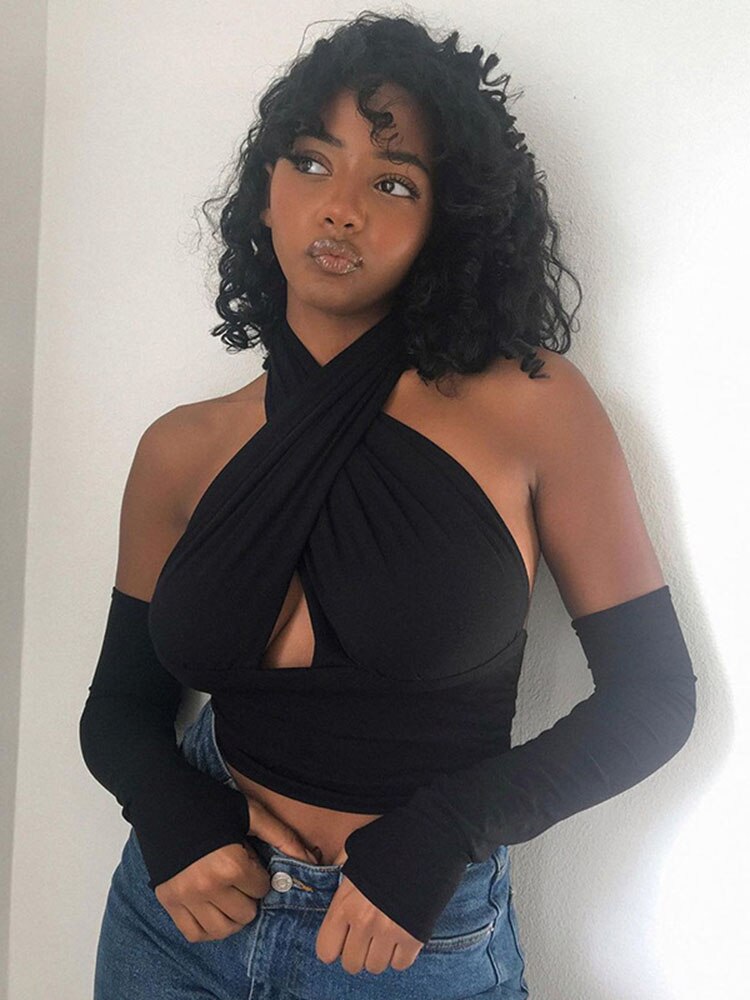 Effortlessly Elegant Top with a Timeless Design