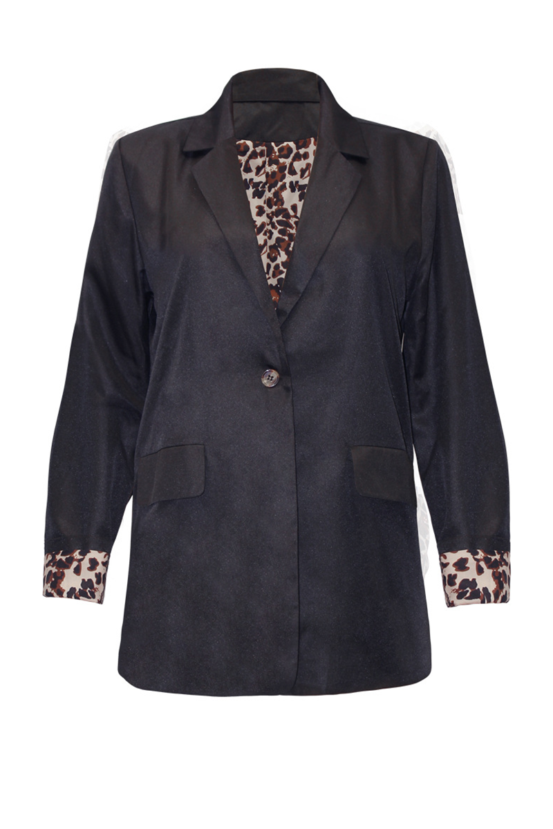 Elegantly Styled Garment for Everyday Wear