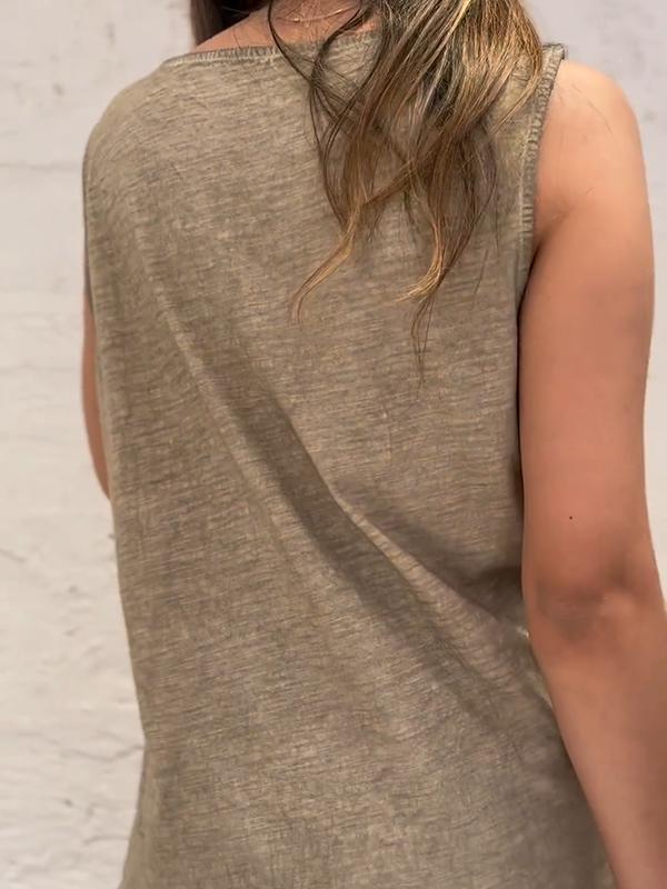 Gracefully Styled Top for Any Occasion