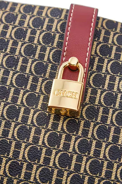Beautifully Finished Bag in a Timeless Design