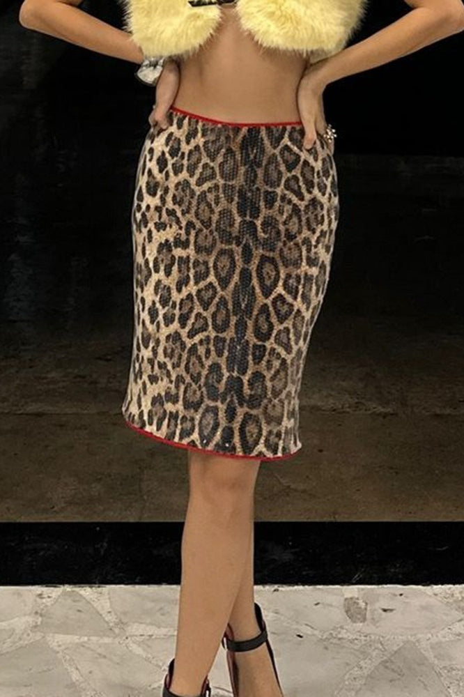 Well Tailored Garment with a Graceful Silhouette