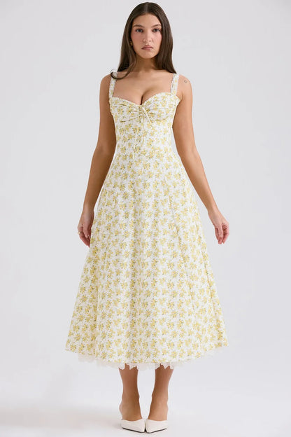 Gracefully Styled Garment for Any Occasion