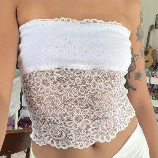 Well Tailored Top with a Graceful Silhouette