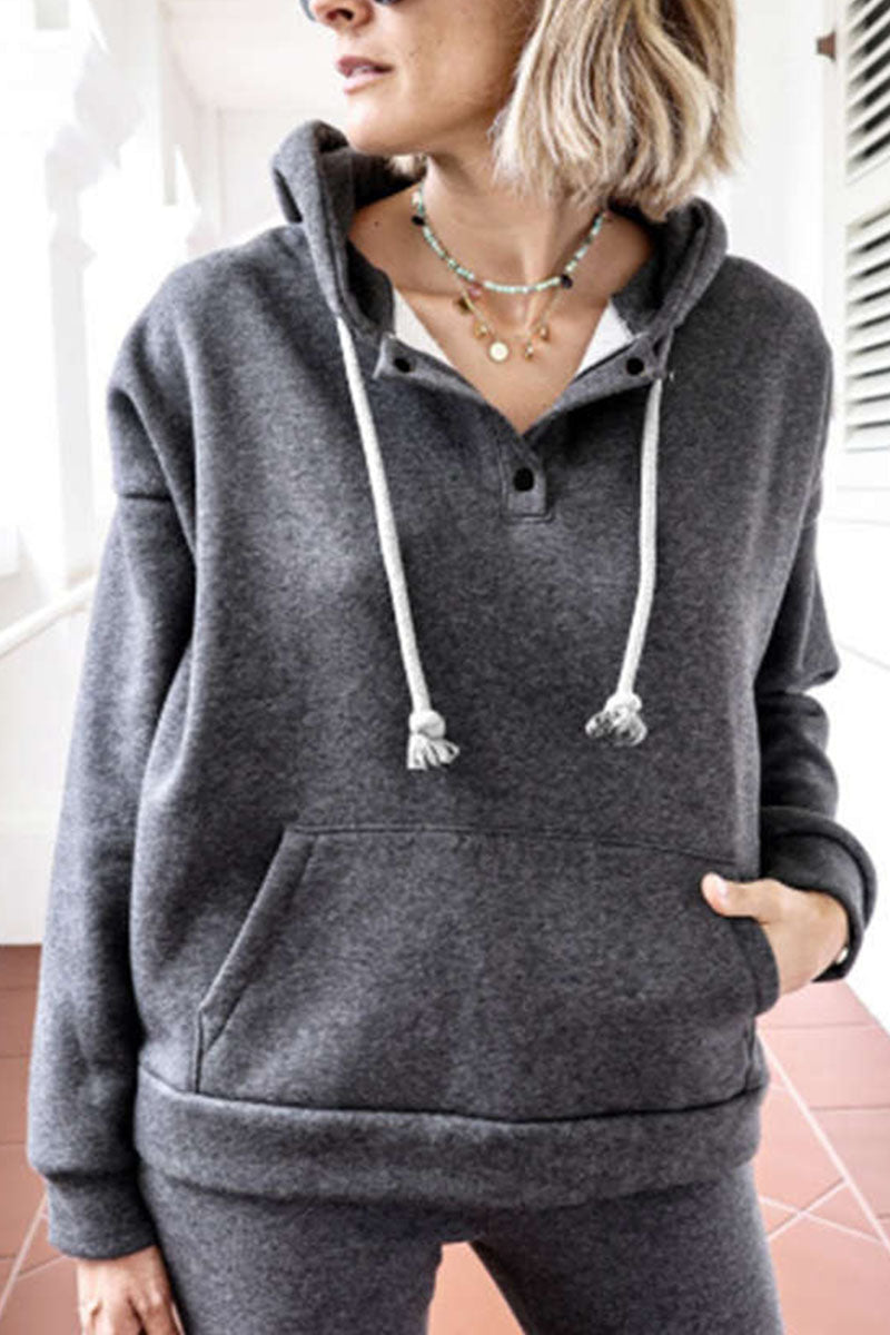 Effortlessly Elegant Top with a Timeless Design